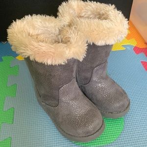 Cat and Jack winter boots, girls size 5